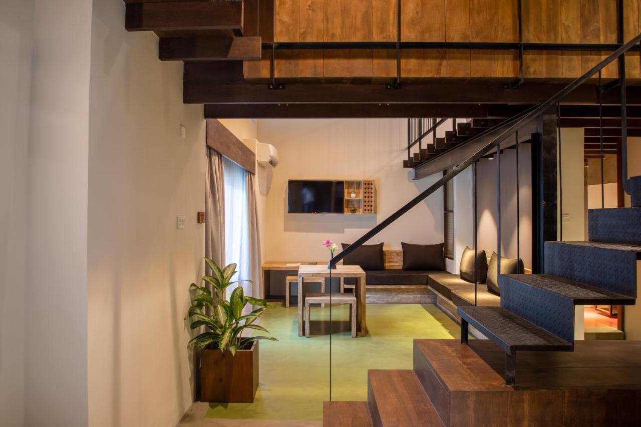 Lake Avenue Hotel Канді Екстер'єр фото