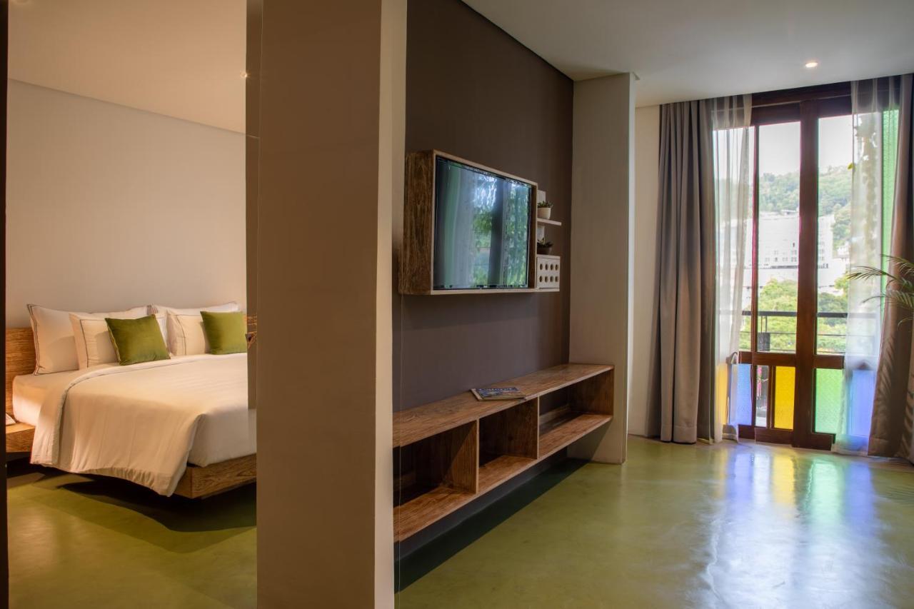 Lake Avenue Hotel Канді Екстер'єр фото