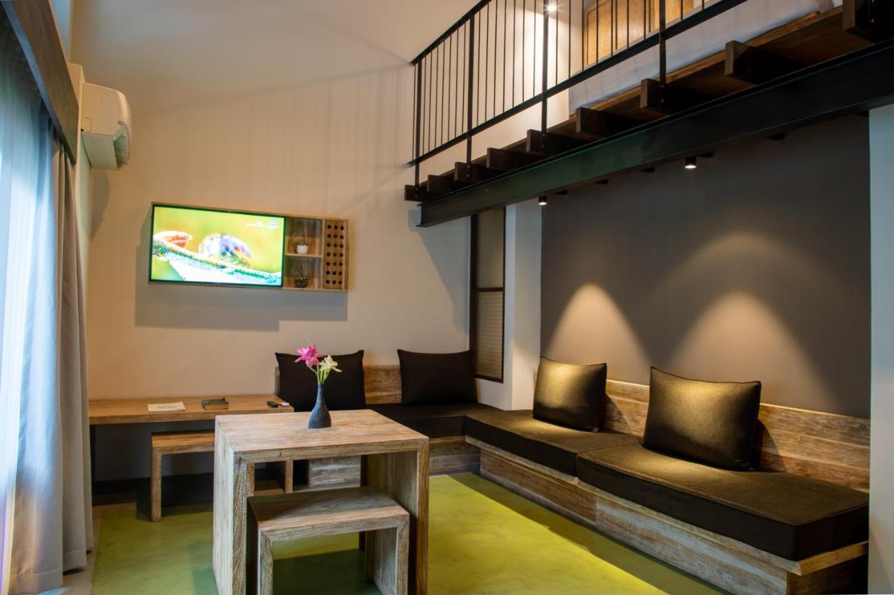 Lake Avenue Hotel Канді Екстер'єр фото